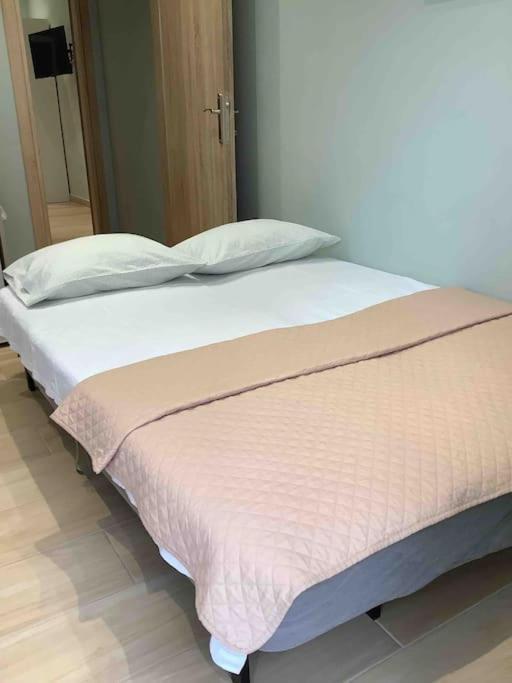 N G Luxury Apartments At Nea Kallikrateia No 2 Екстериор снимка